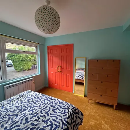 Rainbow Retreat With Stunning Panoramic Views