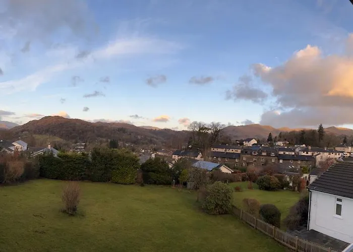 Rainbow Retreat With Stunning Panoramic Views 安布尔塞德