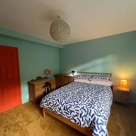 Rainbow Retreat With Stunning Panoramic Views Apartment