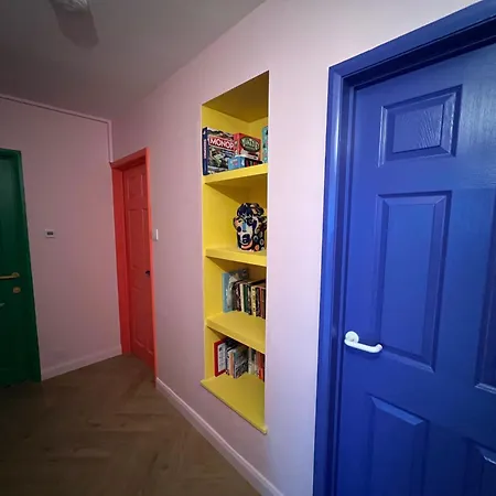 公寓 Rainbow Retreat With Stunning Panoramic Views