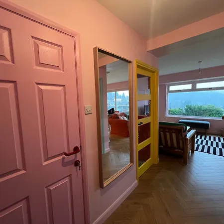 Rainbow Retreat With Stunning Panoramic Views شقة *